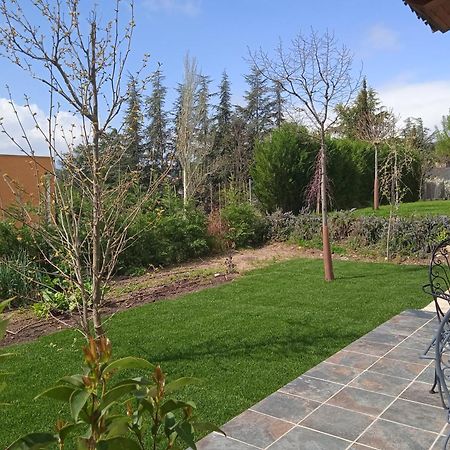 Casita Independiente Con Jardin Cercedilla Esterno foto